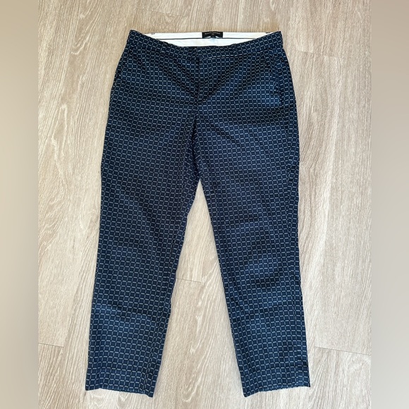 Banana Republic Dress Pants - Picture 4 of 4